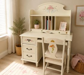 Beautiful Vintage Cottage Girls Desk, Hutch & Matching Chair – Solid Wood