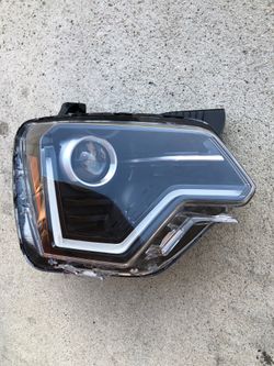 2023 2024 2025 KIA NIRO NIRO EV HEADLIGHT HALOGEN WITH LED DRL PASSENGER SIDE “R” ORIGINAL OEM