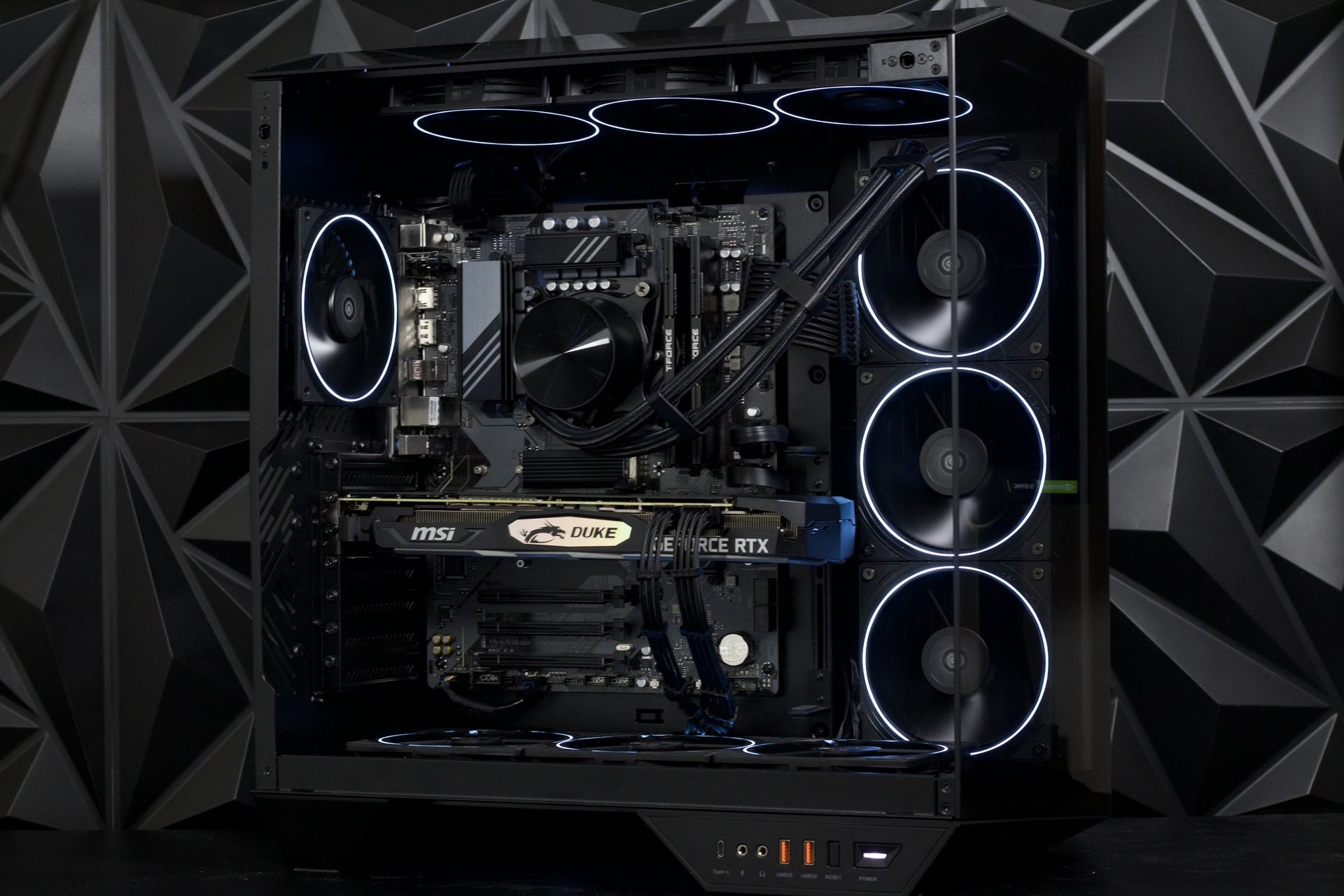 Gaming PC 2070/I5 13400F/16GB DDR5/M.2 1TB