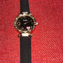 Pretty Pink And Gold Woman’s Watch 