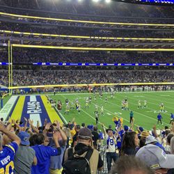 Rams vs. Cardinals 01/04 @ SoFi $300 Per Ticket OBO | Section C128 row 16 seats 20-21