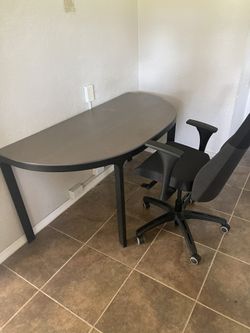 Office Furniture! Excellent Price