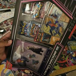 Cynthia Garchomp Premium Collection Sealed