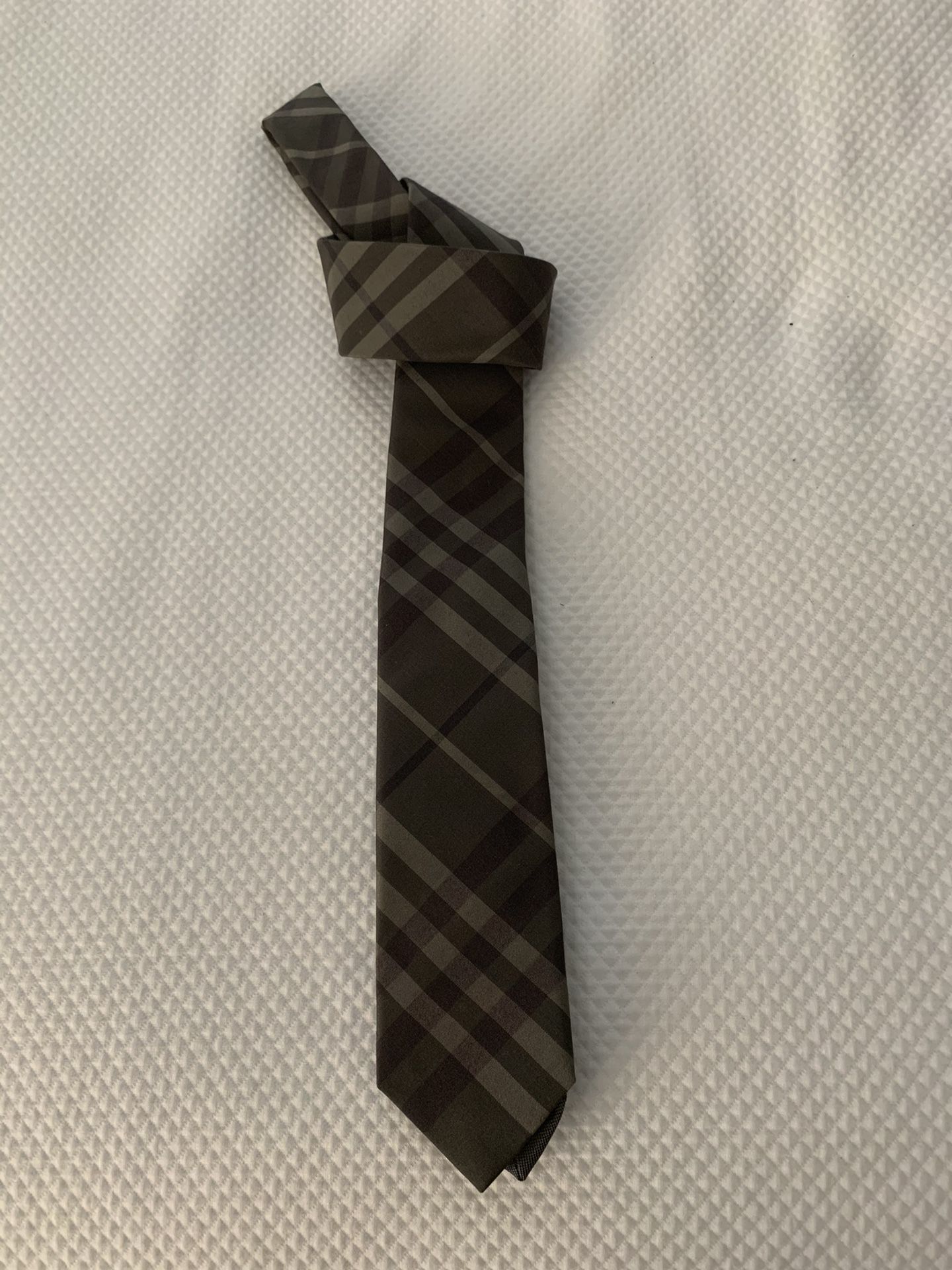 Burberry Tie, new