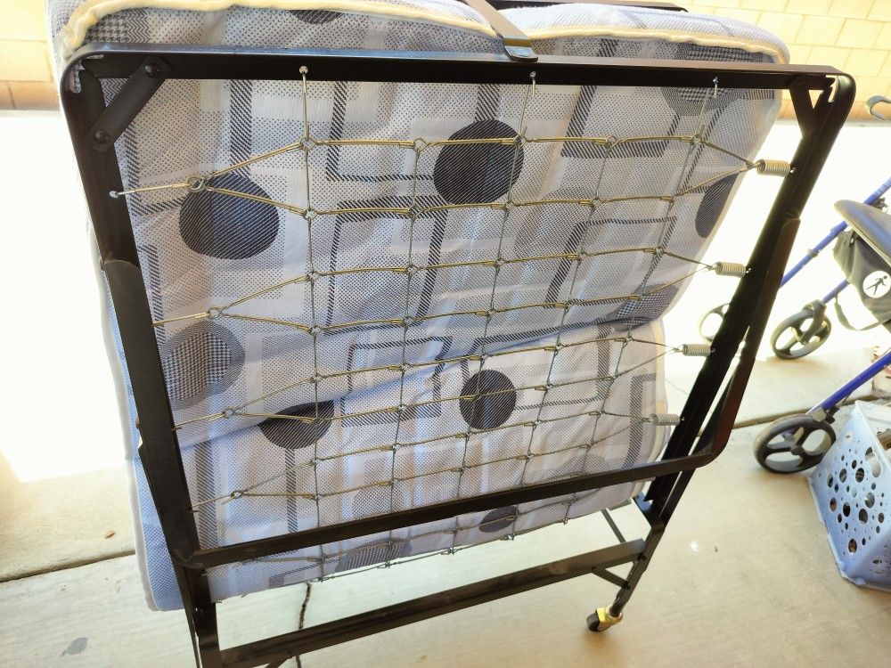 Twin Bed