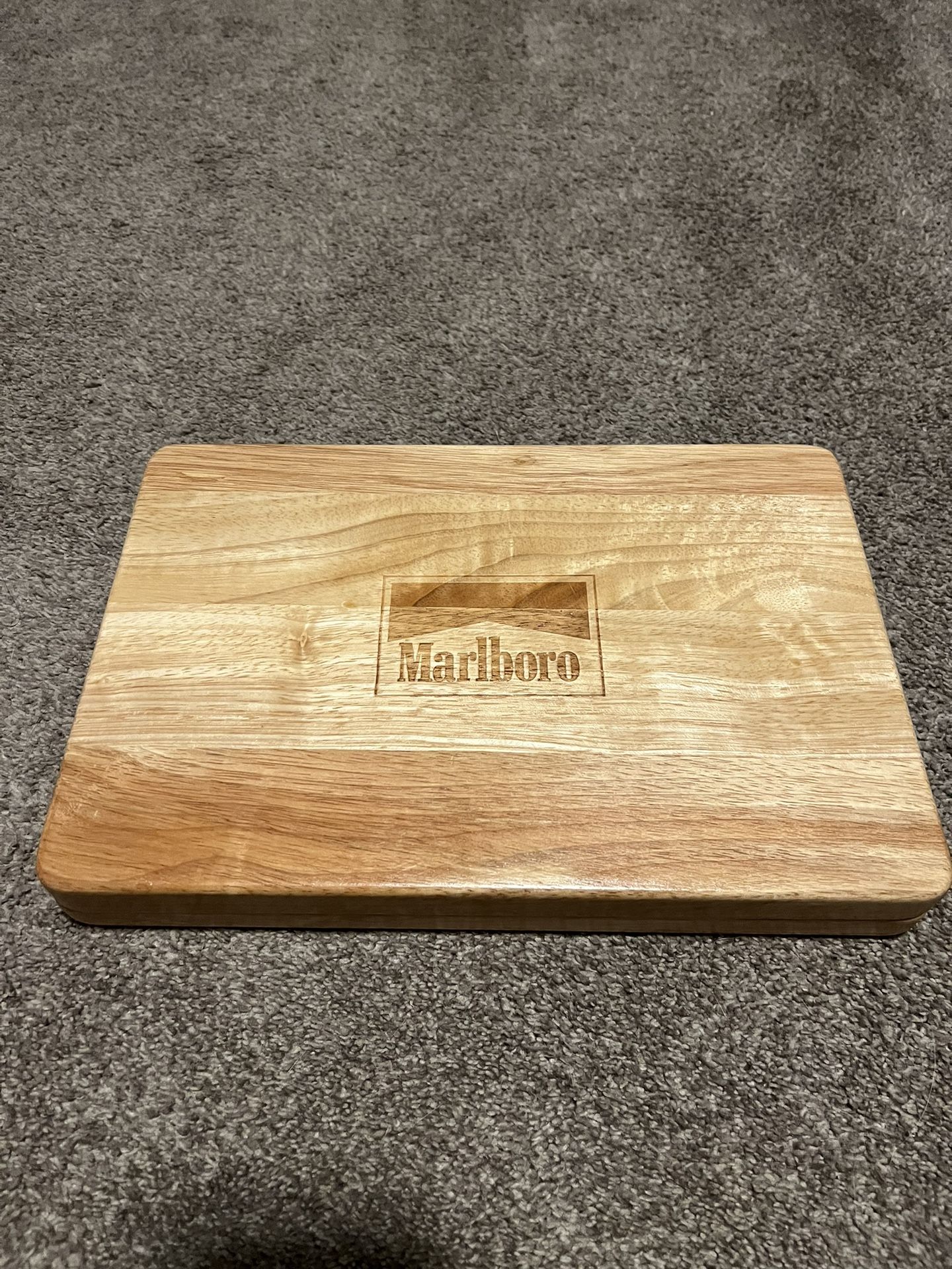 Vintage Marlboro Poker Chip Card Set. New Sealed