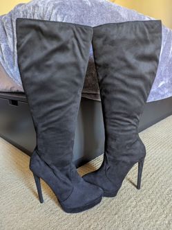 Black Suede Knee High Stiletto Boots Size 5.5