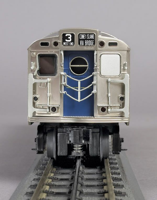 MTH 1/48 scale (O scale) R34 Model subway car