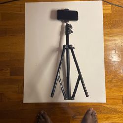 Tripod Stand 