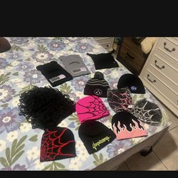 Beanie Hats Buy 1 Get 2 Free Knitwear