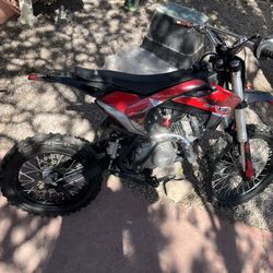 X Pro 125 Dirt Bike