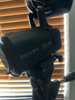 Zoom 4K camera
