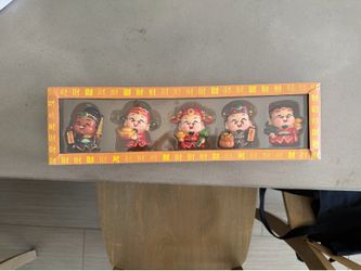 Asian Figurines
