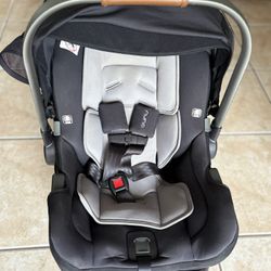 Nuna Pipa Infant Car seat 