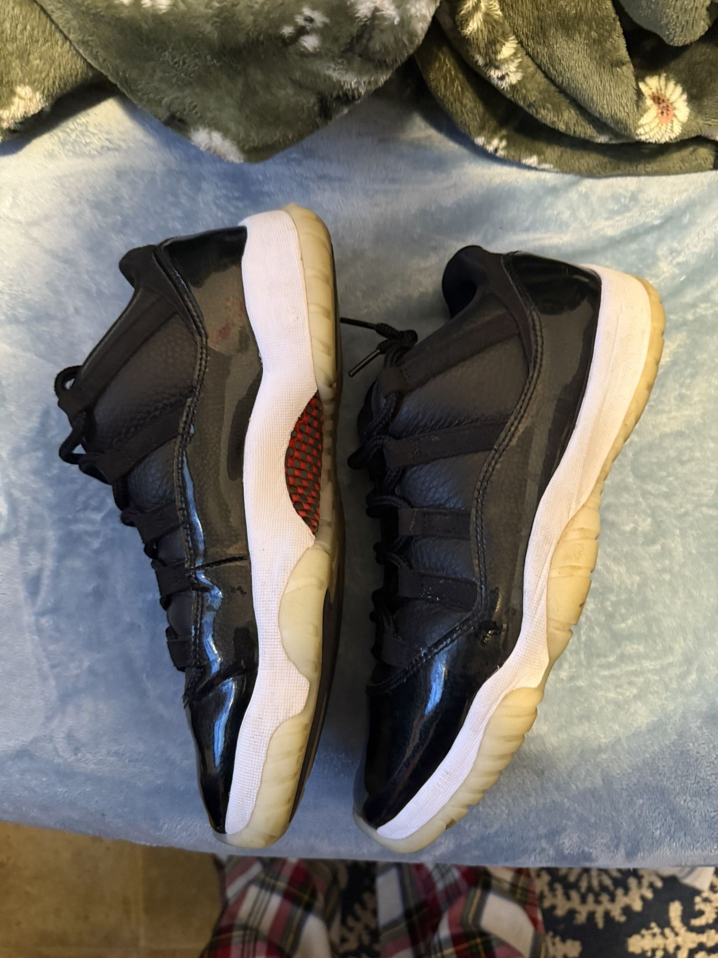 Jordan 11 lows 🖤
