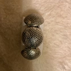 Vintage Silver Tone Wide Dome Shaped Bracelet ( Stretch )