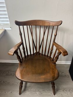 Vintage Vermont Windsor Wood Chair set of 4