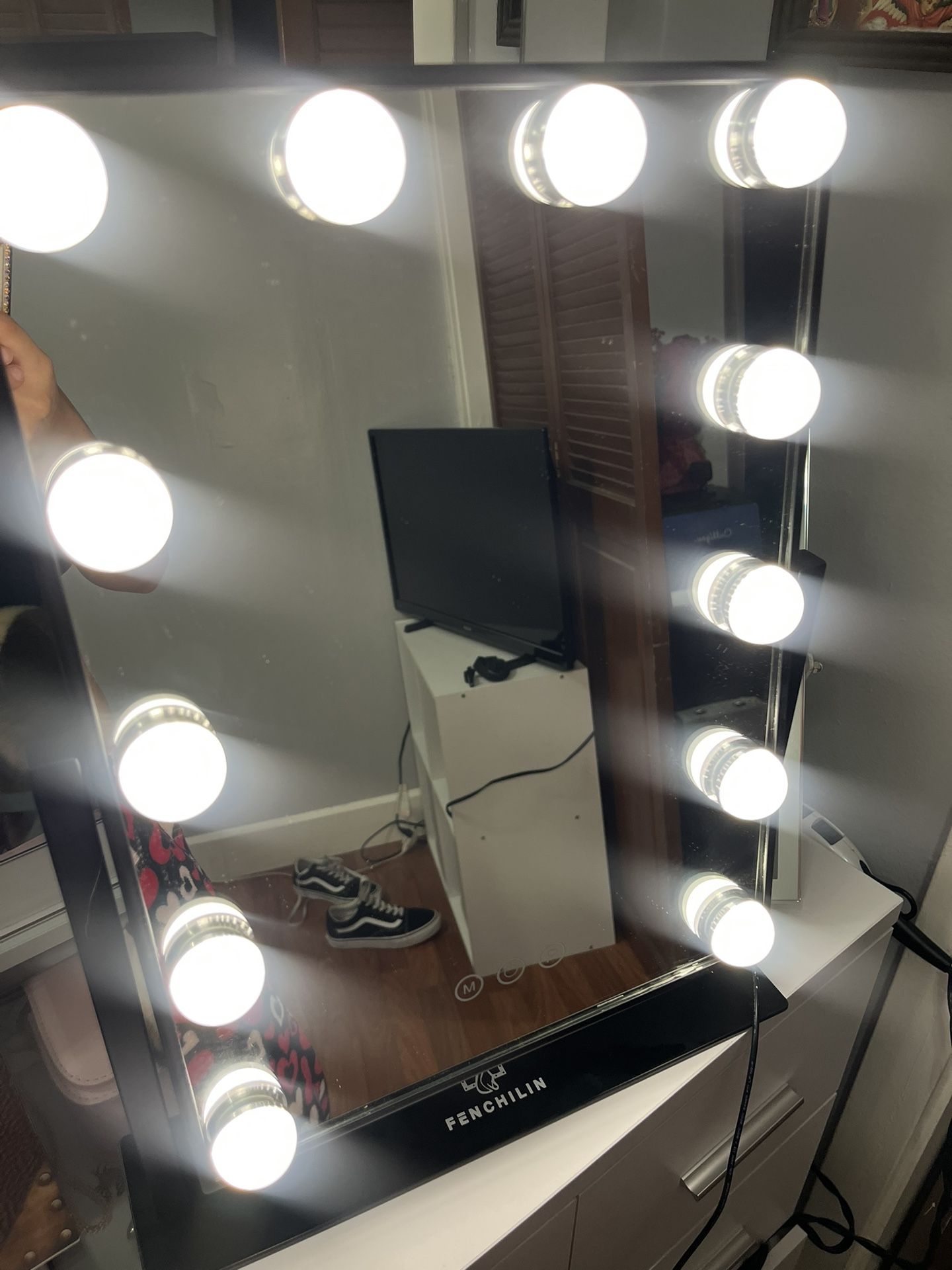 mirror