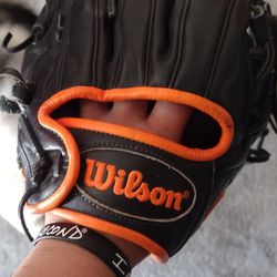 Wilson A1K Baseball Glove