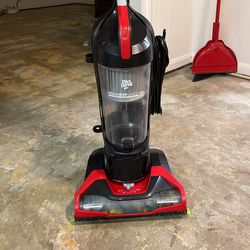 Vacuum Dirt Devil