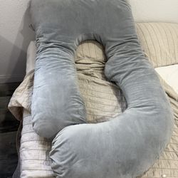 Momcozy Pregnancy Pillow 