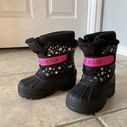 Toddler Girl Snow Boots Size 9