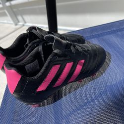 Adidas Goletto VII "Black/Pink" Girls' Soccer Cleats