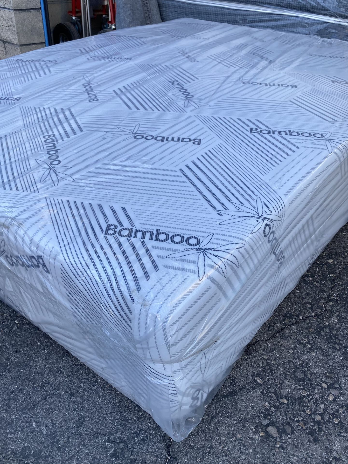 Eastern King Pillow Top Set And / Or / Memory Foam ALL SIZES AVAILABLE