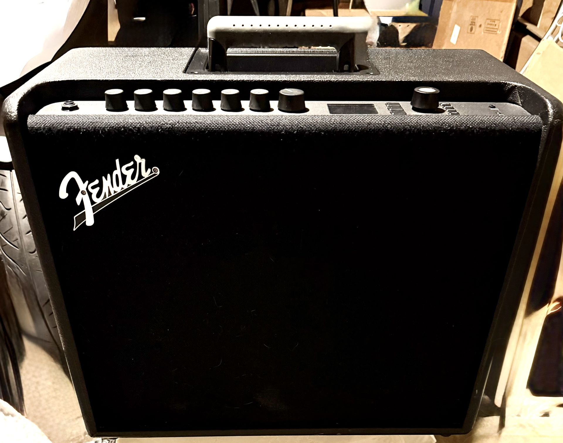 Fender Mustang GT100 Generation 3 - Guitar Amplifier