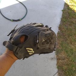 Mizuno Softball Glove
