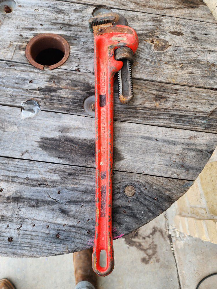 RIDGID Pipe Wrench 