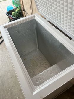 Deep freezer