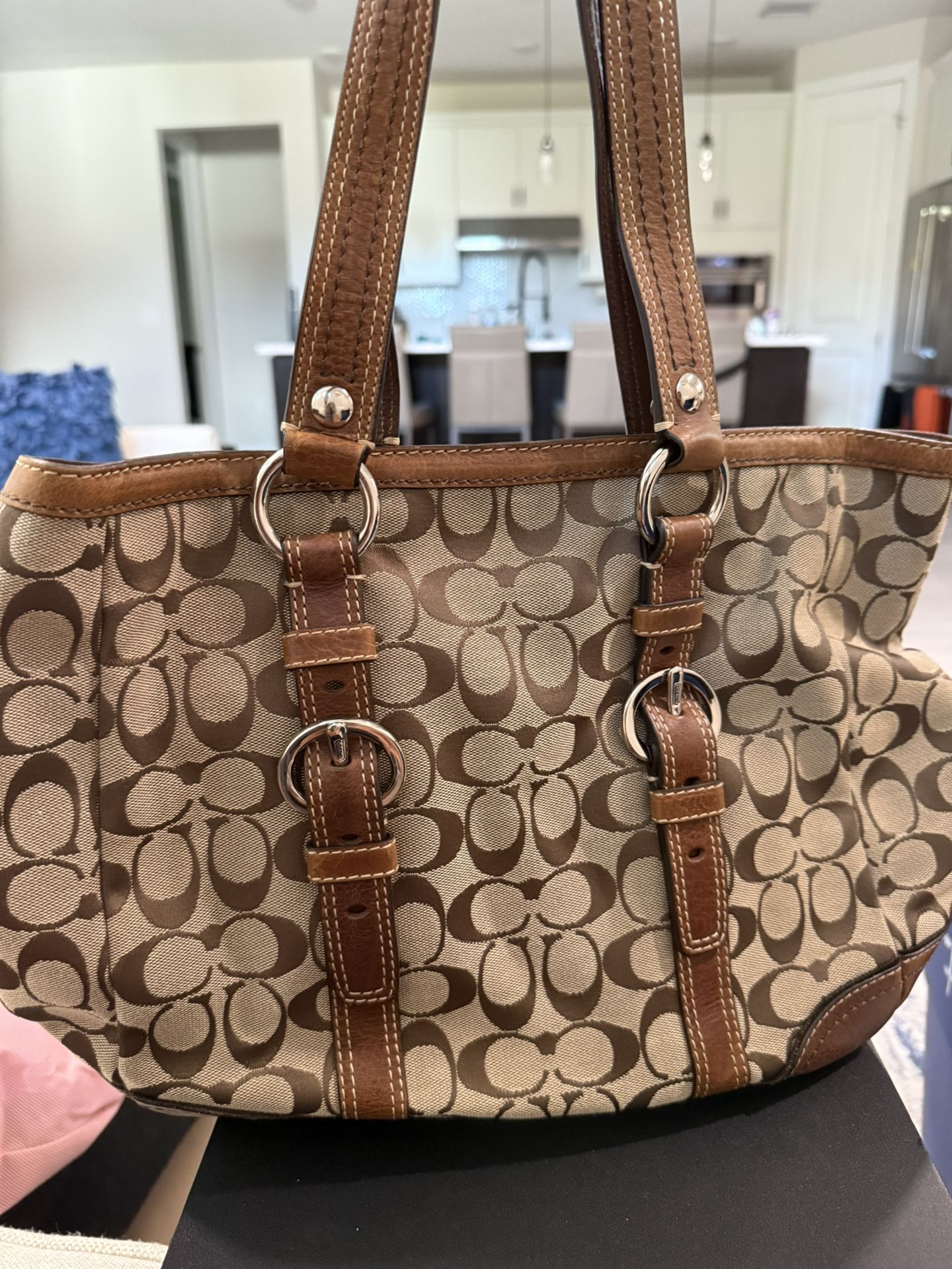 Coach Purse Leather Beautiful Brown 