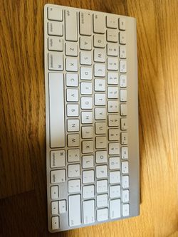 Apple Wireless Keyboard