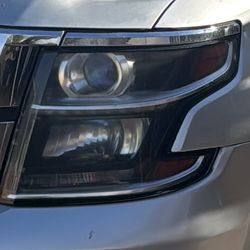 Tahoe Driver Side Headlight 