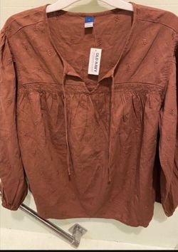 Ladies Tops/ Blouses