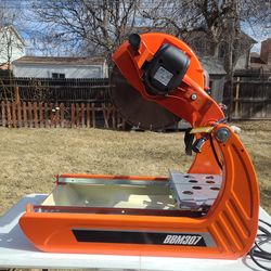 Norton Clipper BBM307 Mini Masonry Saw