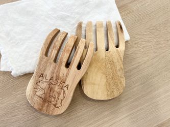 Alaska Bear Claw Salad & Pasta Servers