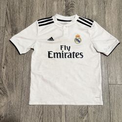 White Real Madrid Soccer Jersey Kids Size Medium