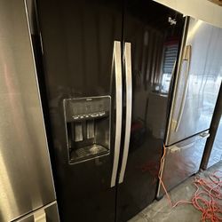 Whirlpool Side By Side Black Color Like New 