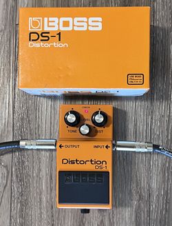 Boss - DS -1 Distortion Pedal