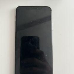 iPhone 11 Pro Max 256GB – Great Condition –$220 (OBO)