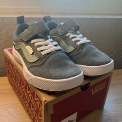 Ultrarange Vans