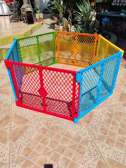 Kids playpen