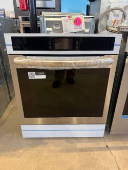 Frigidaire Gallery® 24'' Smudge-Proof® Stainless Steel Single Electric Wall Oven