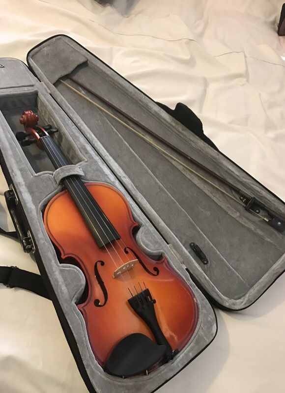 Leon Aubert 808 4 4 violin with case and bow for Sale in Miami FL