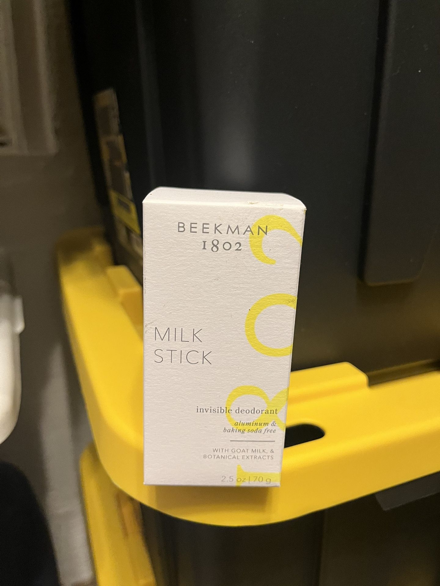 Beekham 1802 - Milk Stick Deodorant
