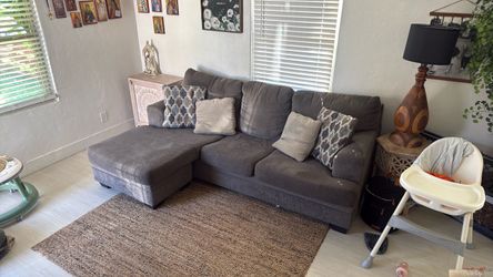 Ashley Free sofa