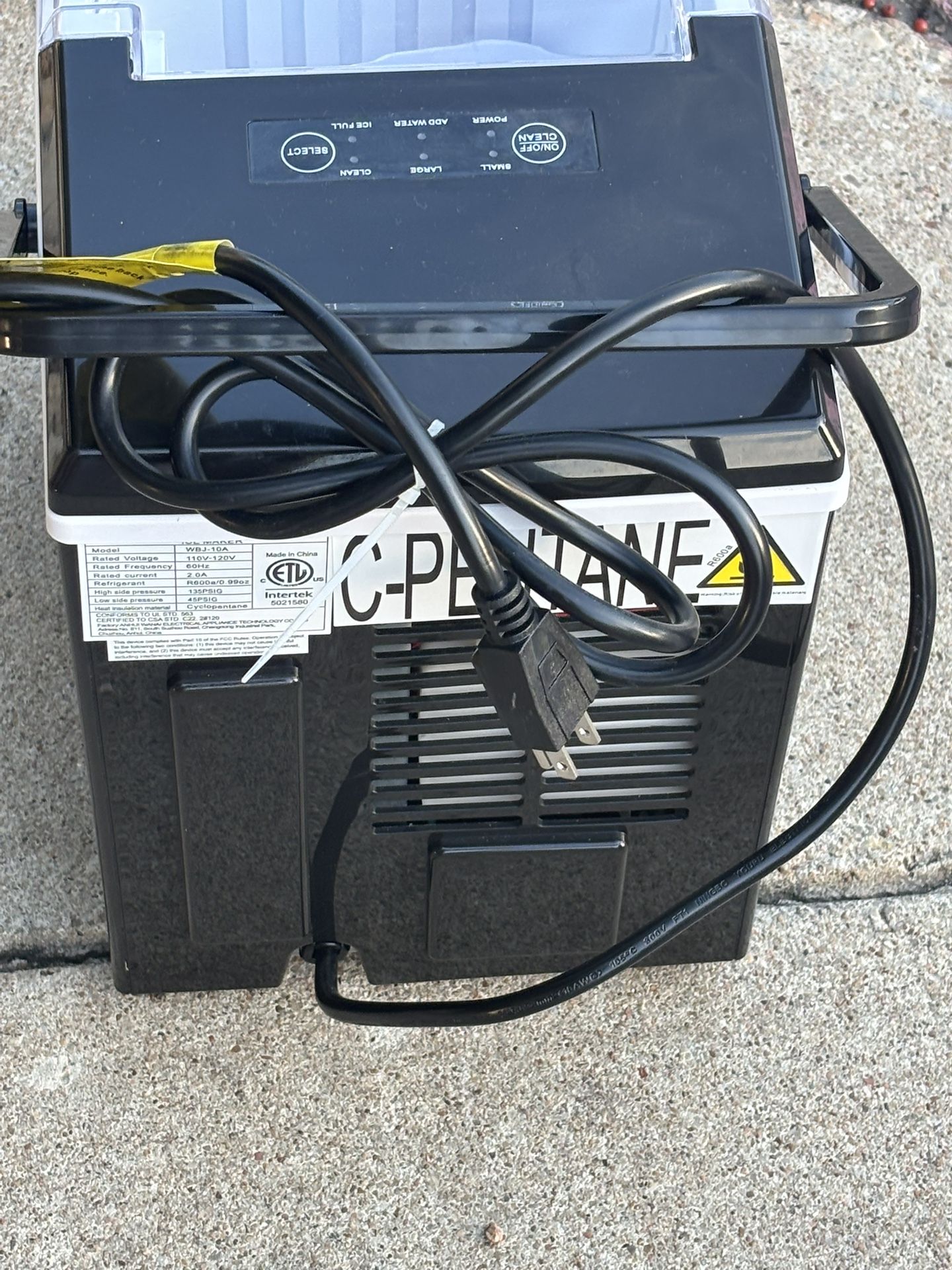Ice Maker
