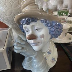 Christmas & Lladro Collectibles
